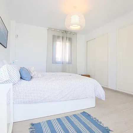 Duplex With Ocean Views, Pool, And 100m Away * Estepona