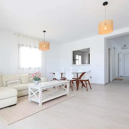 Duplex With Ocean Views, Pool, And 100m Away *