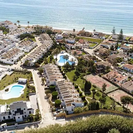 Duplex With Ocean Views, Pool, And 100m Away Lejlighed Estepona